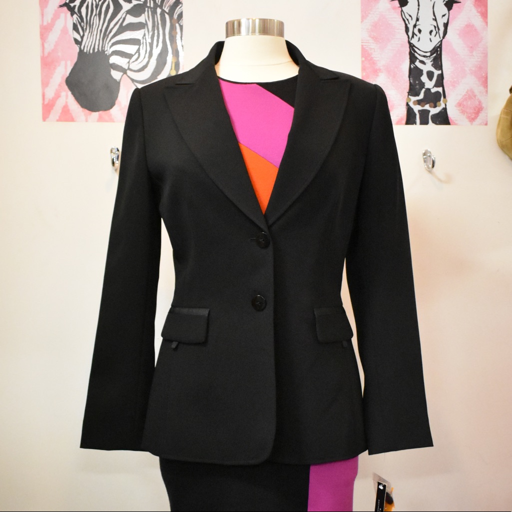 Tahari Blazer